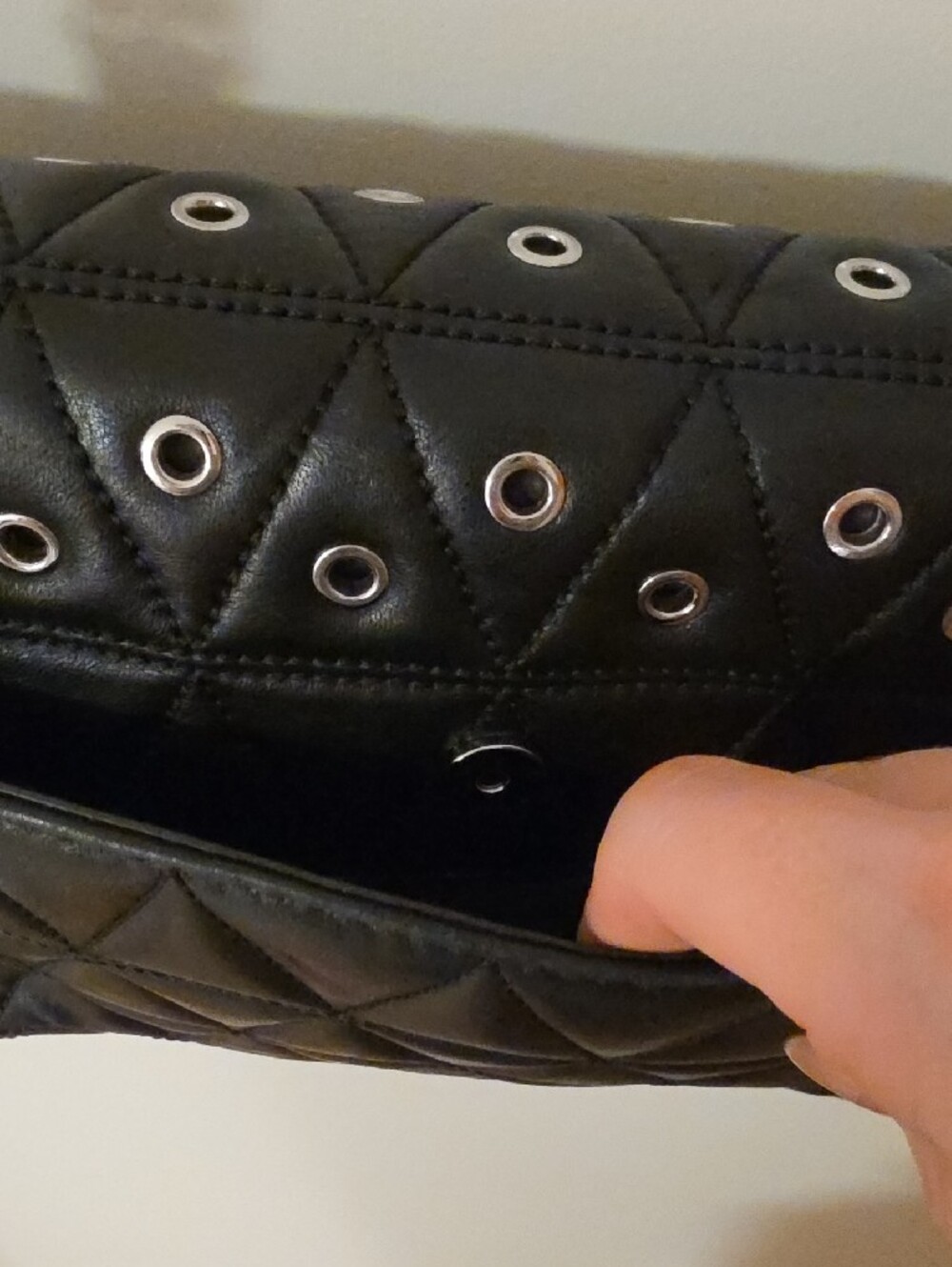 Michael Kors Black Leather Quilted Shoulder Bag with Silver Eyelets and Chain - Picture 6 of 9